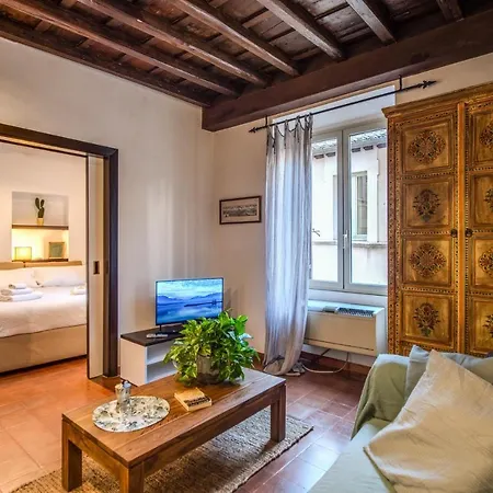 Casa Giglio Campo Di Fiori Apartment