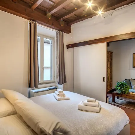 Casa Giglio Campo Di Fiori Apartment